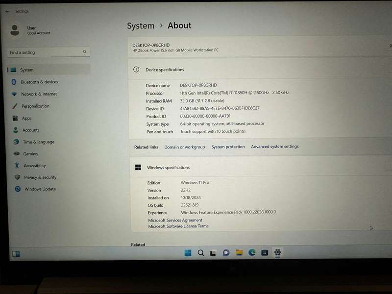 HP Zbook Power G8 Mobile Workstation Notebook PC  Core i7-11850H / 15.6 FHD / 32GB RAM / 1TB SSD