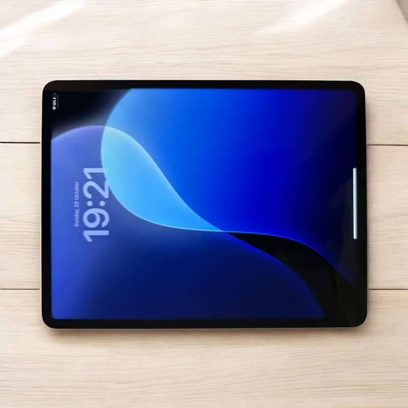 12.9-inch Apple iPad Pro 5th Gen M1 (256GB, Wifi & Cellular, Space Gray)