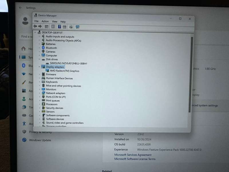 HP EliteBook 855 G8 15.6-inch HD Laptop - AMD Ryzen 7 Pro 5850U 512GB SSD 16GB RAM