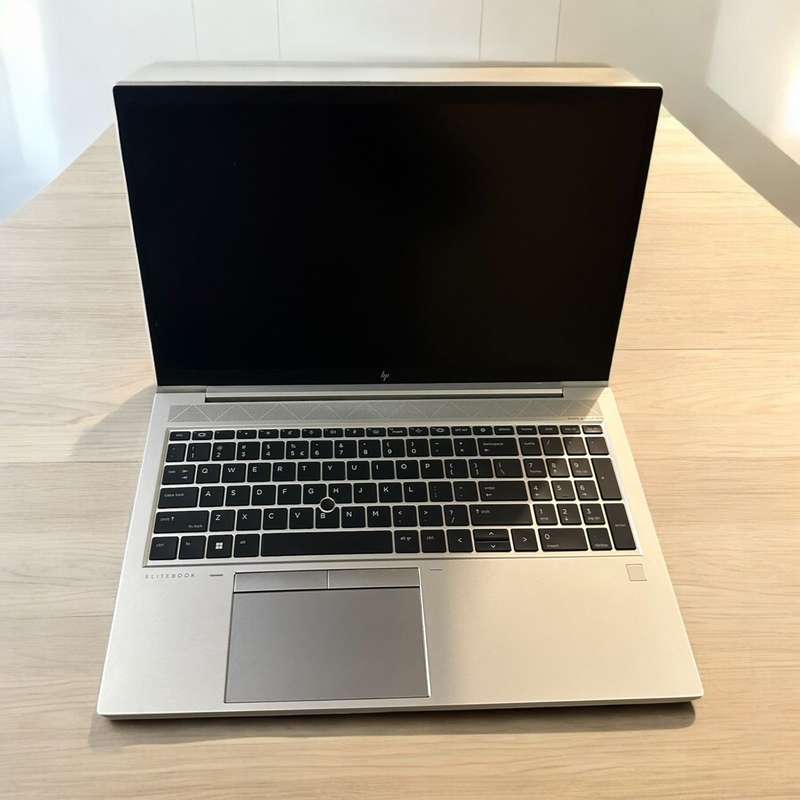 HP EliteBook 855 G8 15.6-inch HD Laptop - AMD Ryzen 7 Pro 5850U 512GB SSD 16GB RAM