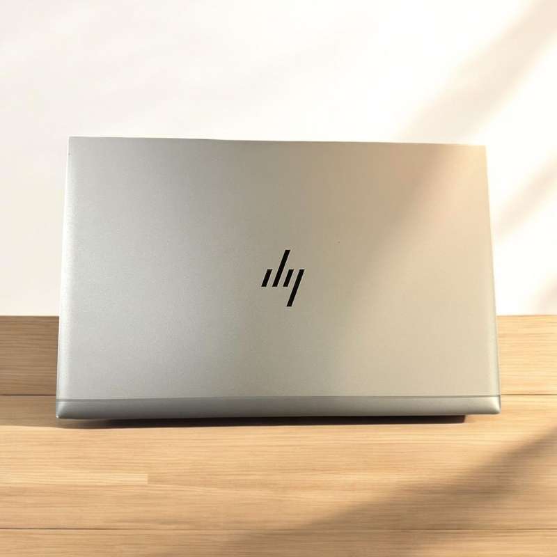 HP EliteBook 855 G8 15.6-inch HD Laptop - AMD Ryzen 7 Pro 5850U 512GB SSD 16GB RAM
