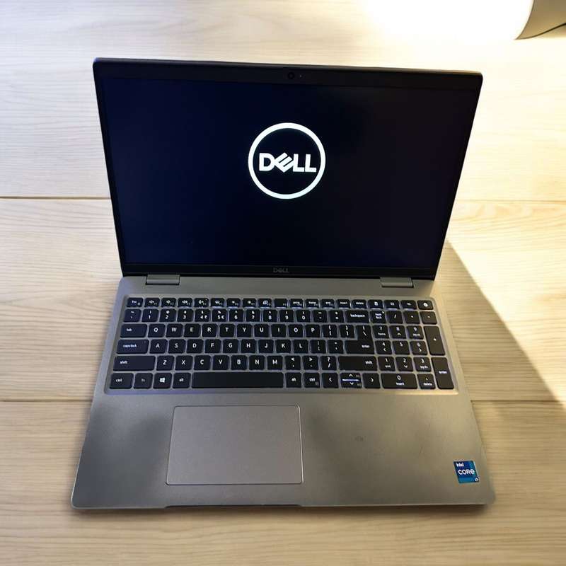 Dell Latitide 5520| 11th Gen i7, 16GB RAM, 512SSD, FHD | Monster Spec