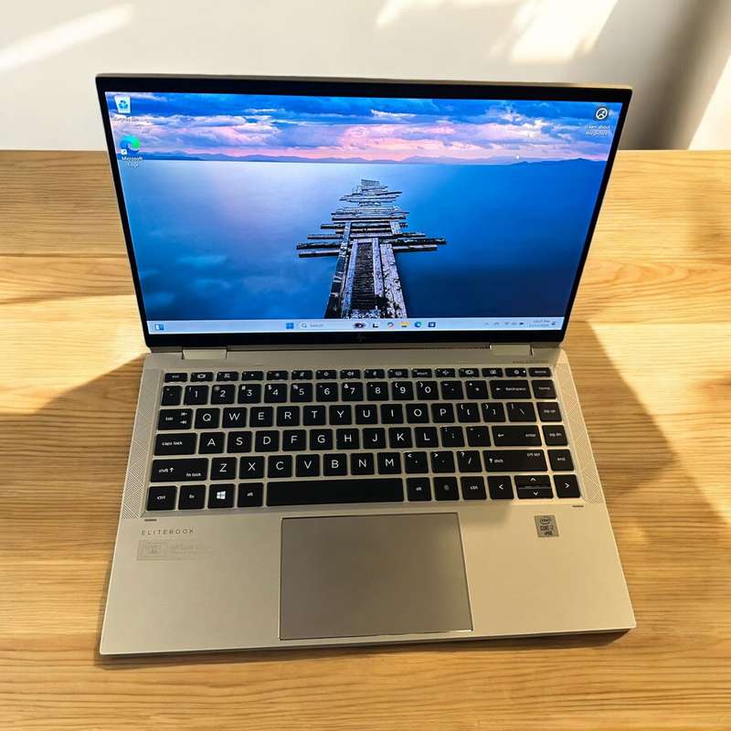 HP ELITEBOOK  X360 1040 G7 TOUCH SCREEN CORE I7 10TH GEN 16GB RAM 512GBSSD MINT