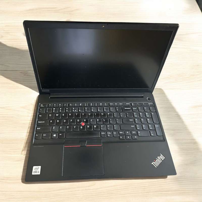 Lenovo E15, 10th Gen i5-10210U@1.6GHz, 8GB RAM, 256GB SSD, 15` FHD Display.