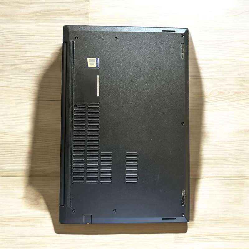 Lenovo E15, 10th Gen i5-10210U@1.6GHz, 8GB RAM, 256GB SSD, 15` FHD Display.