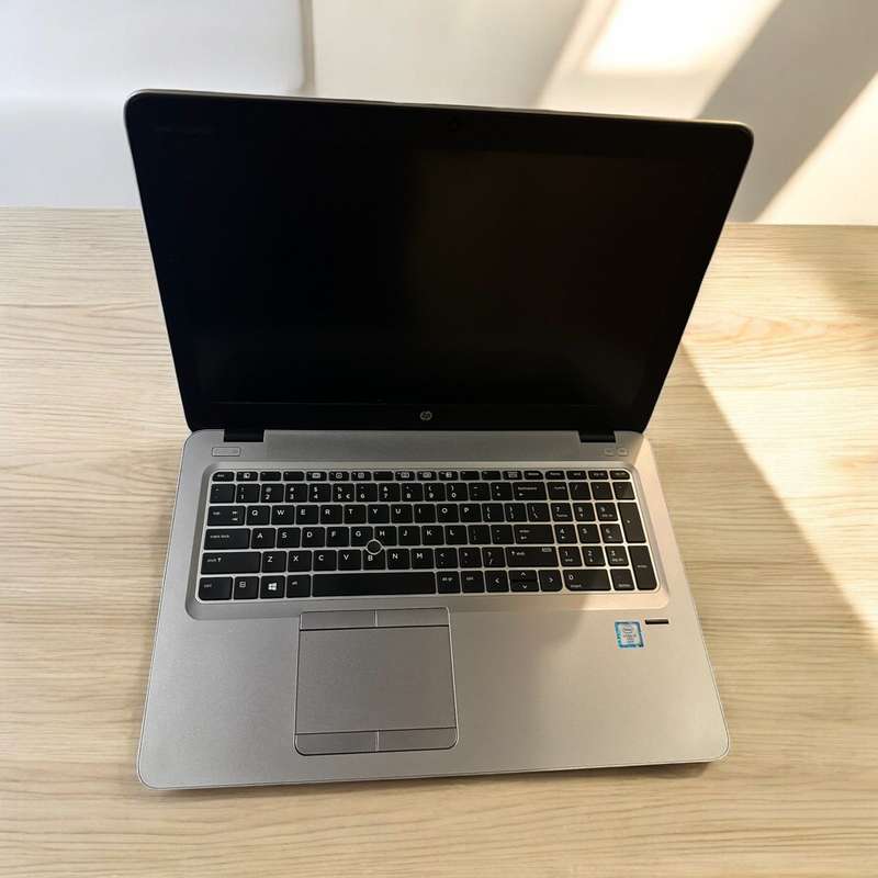 HP EliteBook 850 G3, Intel i7-6600U 8GB RAM, 256GB m.2 SSD, 15.6` FHD Display LTE New Battery