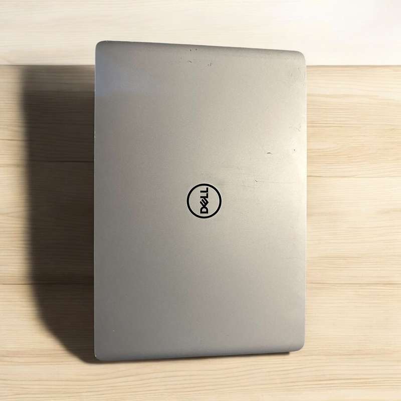 Dell Vostro 5581 8th Gen Intel Core i5-8265U, 8GB RAM 256GBSSD