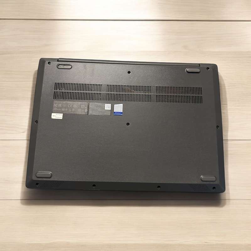 LENOVO V15-IIL CORE I5 10TH GEN 12GB RAM 250GB NVME SSD FHD DISPLAY PLEASE READ