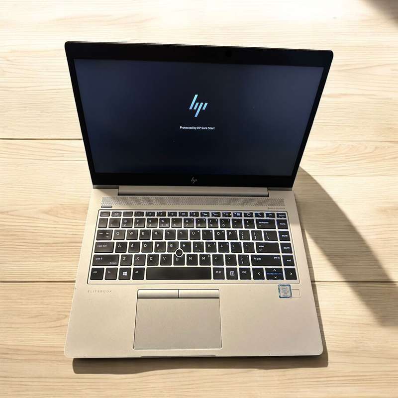 HP EliteBook 840 G5   i7-8665U@1.9GHz, 16GB RAM, 256GB SSD FHD Display LTE Radeon RX 540 Series