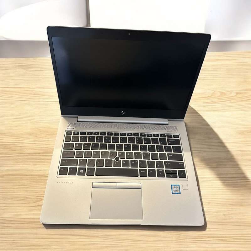 HP EliteBook 830 G5, 8th Gen i5-8250U@1.6GHz, 8Gb RAM, 256Gb NVMe SSD, 13.3-inch FHD
