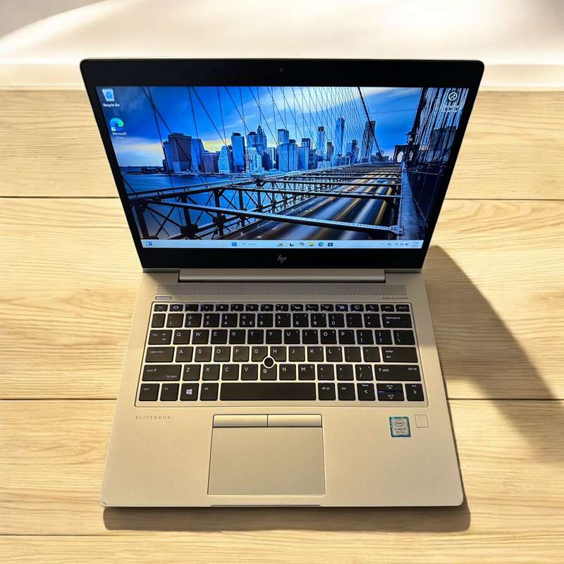HP EliteBook 830 G5, 8th Gen i5-8250U@1.6GHz, 8Gb RAM, 256Gb NVMe SSD, 13.3-inch FHD