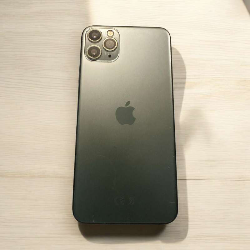 I PHONE 11 PRO MAX 256GB NEW BATT HEALTH  MINT CONDITION PLIZ READ