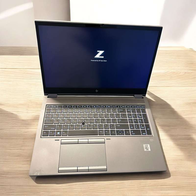 HP ZBOOK FURY 15 G7 | CORE i7-10850H | 32GB RAM | 256GB SSD |  Full HD | LTE AMD RADEON RX {TM}55OOM