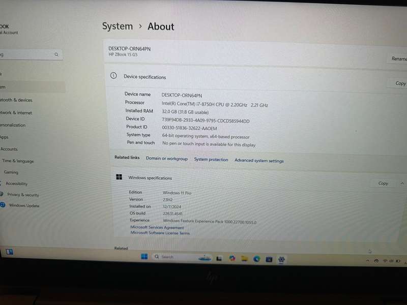 HP ZBook 15 G5    Core i7-8750H / 15.6 FHD / 32GB RAM / 512GB SSD & 256GB SSD NVIDIA QUADRO P1000