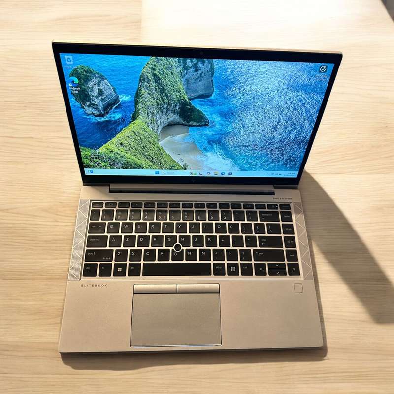HP 840 G8 CORE I5  11TH GEN 16GB RAM 256GB SSD LTE FHD DISPLAY  INTEL IRIS XE GRAPHICS