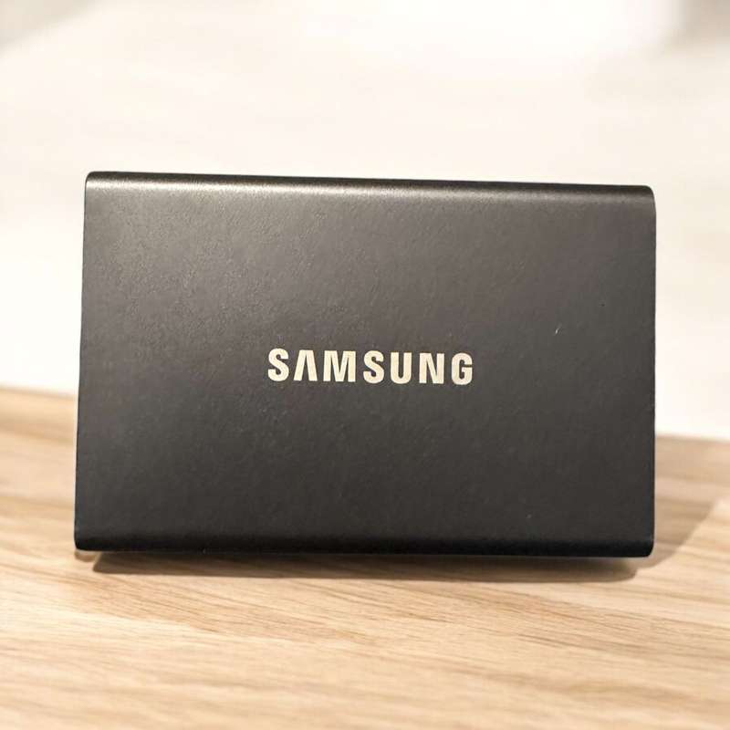 SAMSUNG 1TB Portable SSD T7