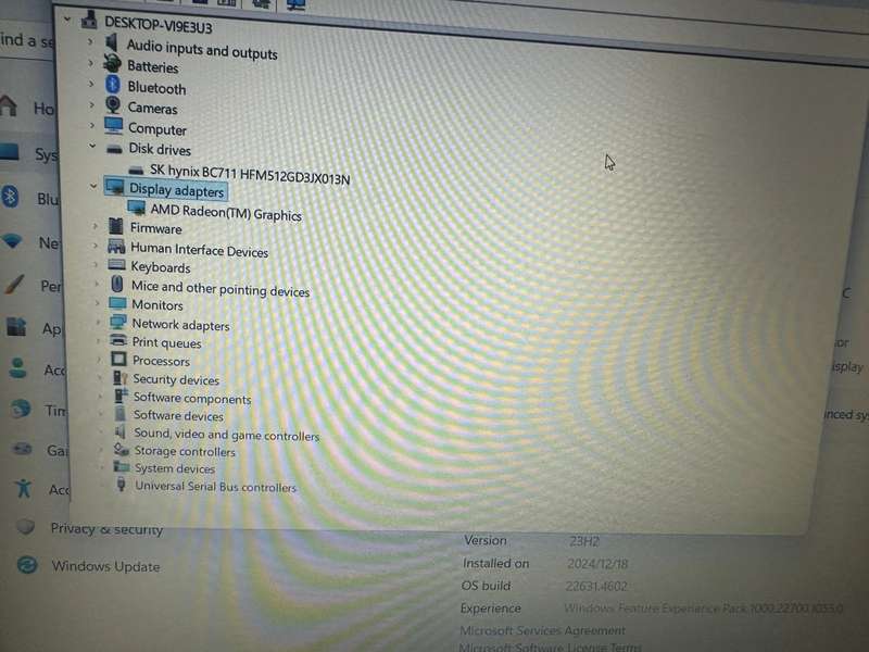 HP 15s-eq2015ni 15.6-inch FHD Laptop - AMD Ryzen 7 5700U 512GB SSD 8GB RAM Win 11 Home
