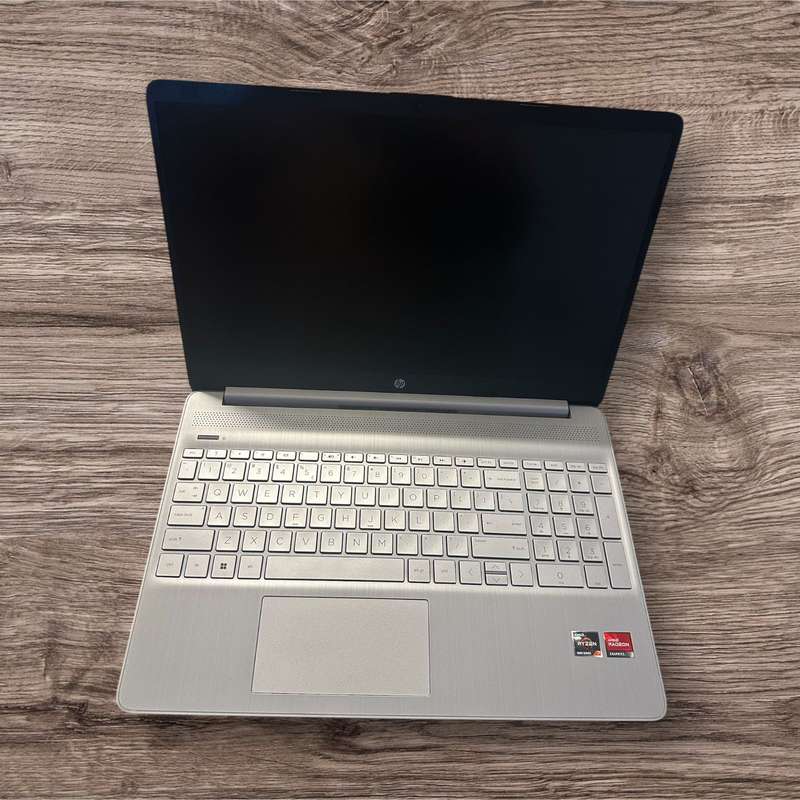 HP 15s-eq2015ni 15.6-inch FHD Laptop - AMD Ryzen 7 5700U 512GB SSD 8GB RAM Win 11 Home