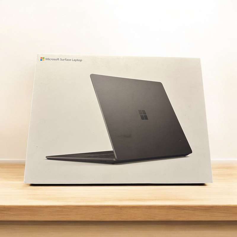 MICROSOFT SURFACE  LAPTOP 3 TOUCH I5 10TH GEN 8GB RAM 256GB SSD INTEL IRIS PLUS GRAPHICS MINT AS NEW