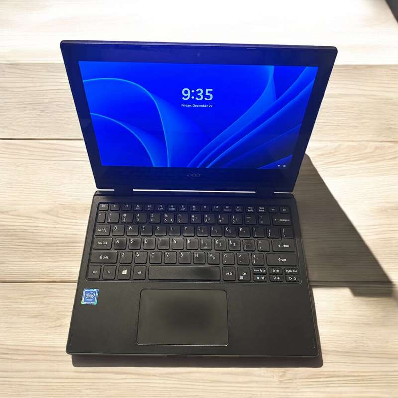 Acer Travelmate Spin B1 B118-G2-R 11.6" Touchscreen 4gb Ram 128gbssd