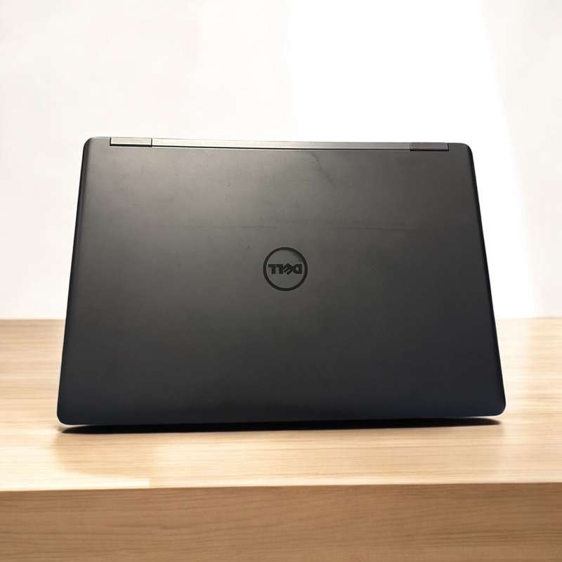 Dell Latitude E5550, ,Intel i5-5300U@2.3GHz, 8GB RAM, 500GB hdd,