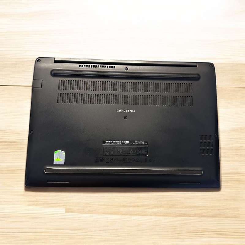 Dell Latitude 7290 Notebook PC  Core i7-8600U / 12.5 HD / 8GB RAM / 256GB SSD / 4G LTE /