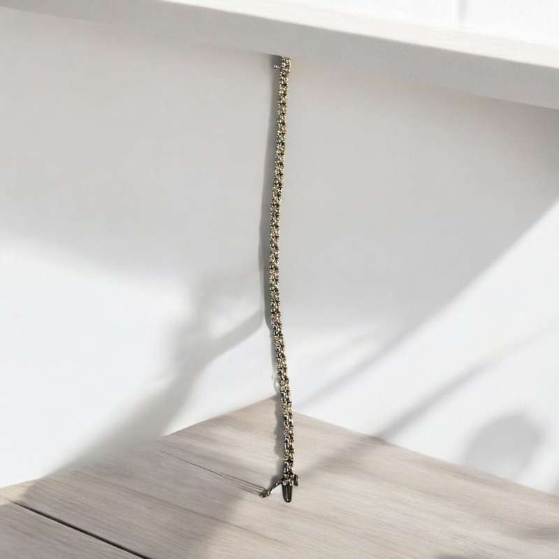18ct White Gold Tennis Bracelet with Diamonds