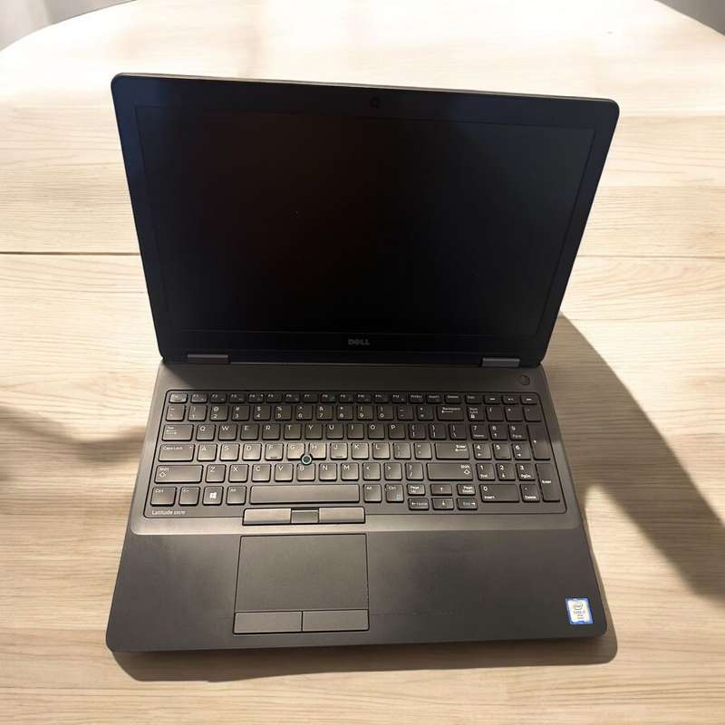 Dell Latitude E5570, Radeon R7-M370 GPU, i7-6820HQ@2.6GGHz, 16GB RAM, 512GB m.2 SSD,15` LTE
