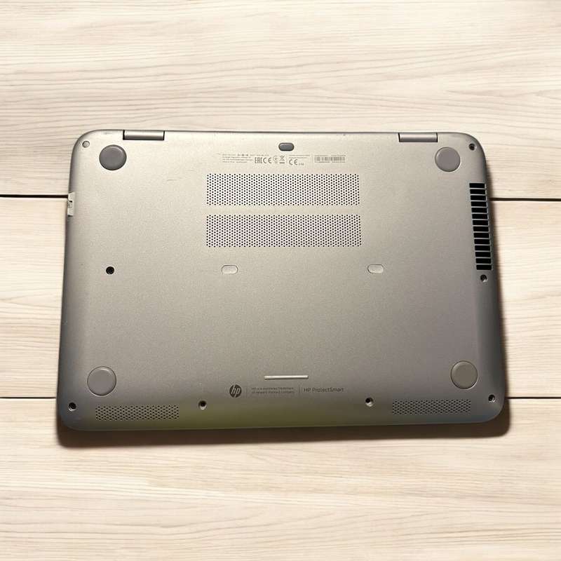 HP Pavilion 360 - 13-a202ne Touch screen core i5 8gb Ram 1tb hdd