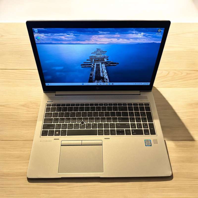 HP EliteBook 850 G5,LTE  8th Gen i7-8550U@1.8GHz, 16GB RAM 256gb SSD, FHD Display