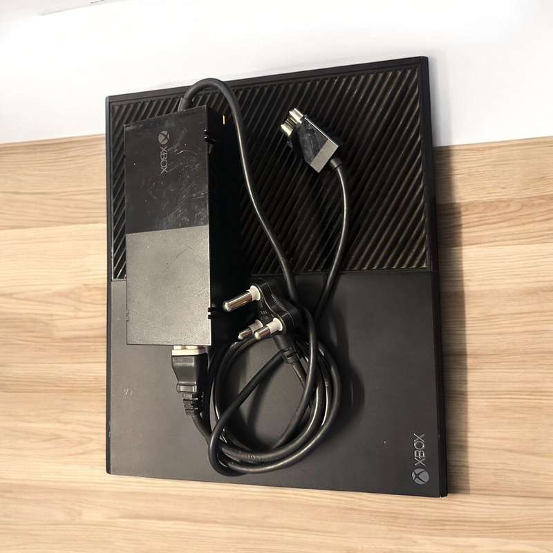 X BOX ONE ONE TB 1 CONTROLLER
