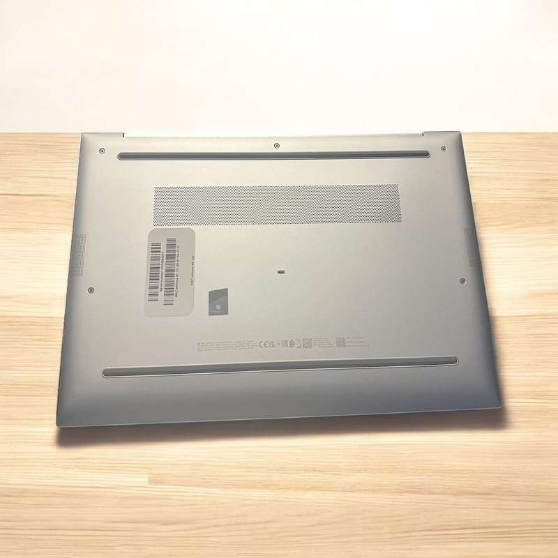 HP EliteBook 865 G11 - Ryzen 5 PRO 8540U,Amd Radeon [TM] Graphics 16GB , 512GB SSD Mint Hp Warranty