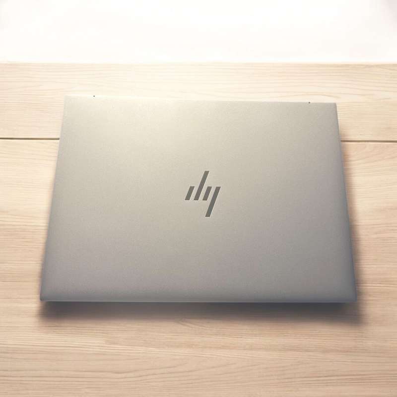 HP EliteBook 865 G11 - Ryzen 5 PRO 8540U,Amd Radeon [TM] Graphics 16GB , 512GB SSD Mint Hp Warranty