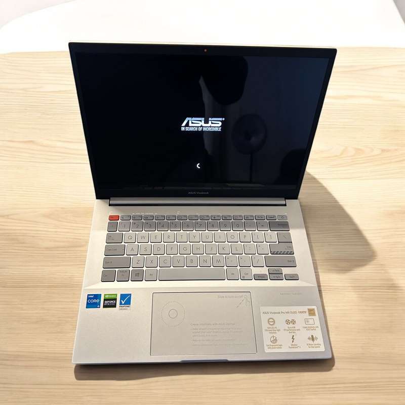 ASUS Vivobook Pro 14X OLED N7400PC Intel Core i5-11300H 16GB RAM 512GBSSD NVIDIA GEFORCE RTX 3050