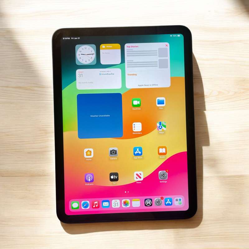 Apple iPad 10.9inch 10th Gen WiFi 64GB Mint As New