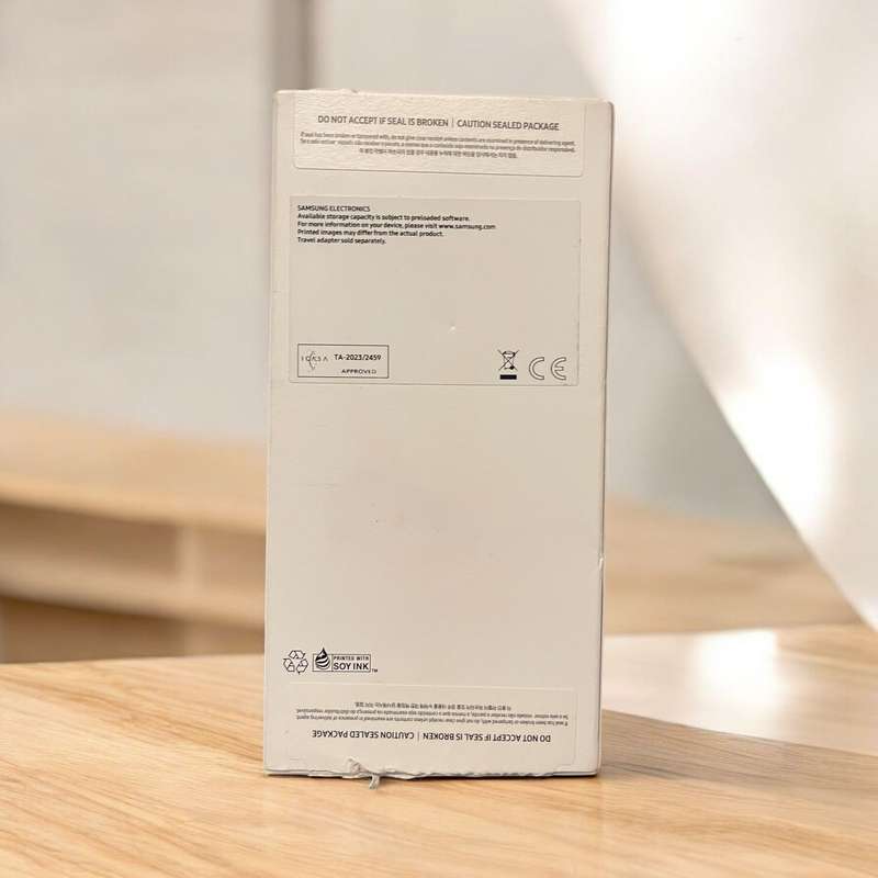 SAMSUNG A25 5G SM-A256E/DSN 128GB MINT CONDITION