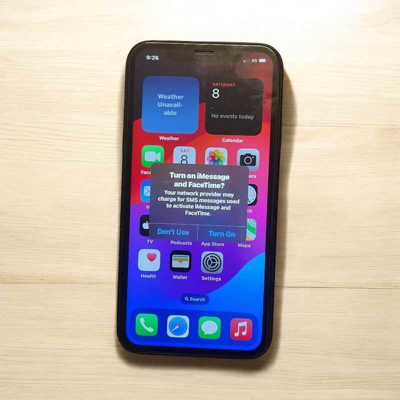 I phone xr 64gb 81% batt health