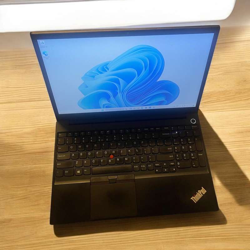 Lenovo Thinkpad  E15