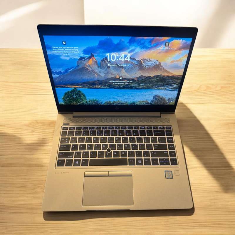 Hp EliteBook 840 G5   i7-8550U, 16Gb Ram, 256GB Ssd,Uhd Graphics  620 ,Radeon RX 540 Series, LTE