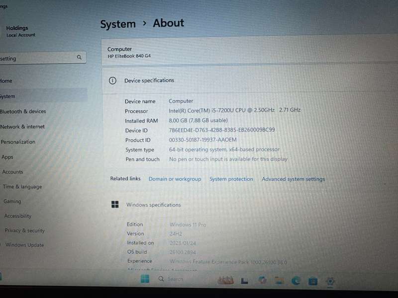 Hp Elitebook 840 G4 i5 7th gen 8gb Ram 256gb ssd