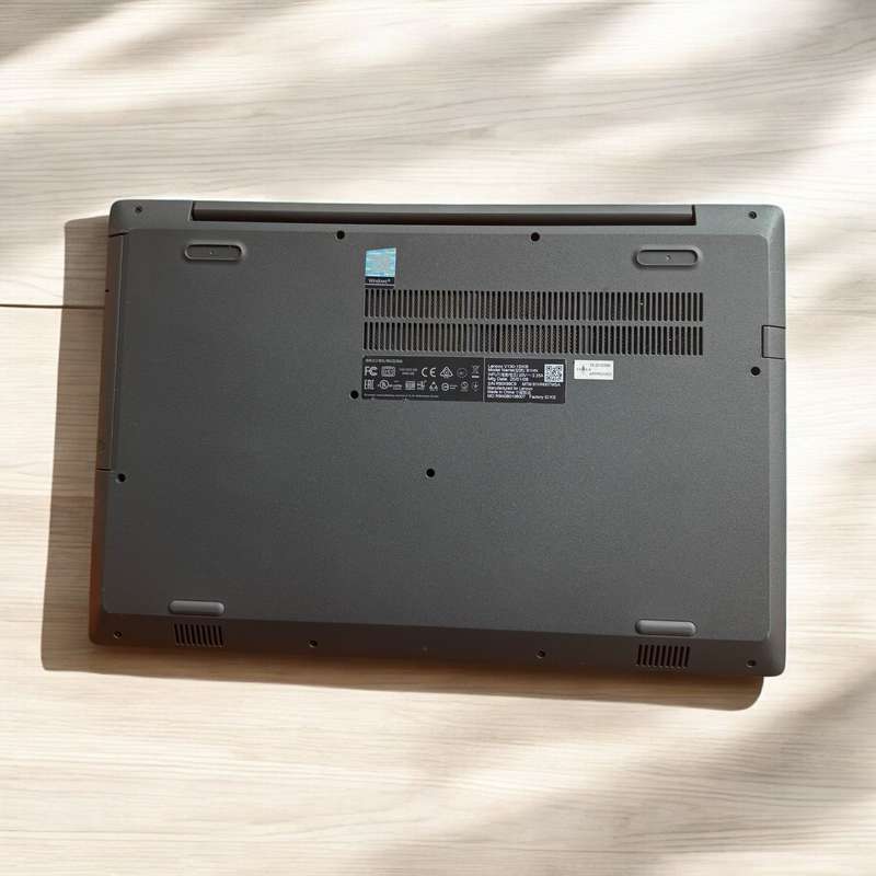 Lenovo V130 151KB Core  I5 8TH Gen 8GB RAM 256GB SSD 1tb hdd
