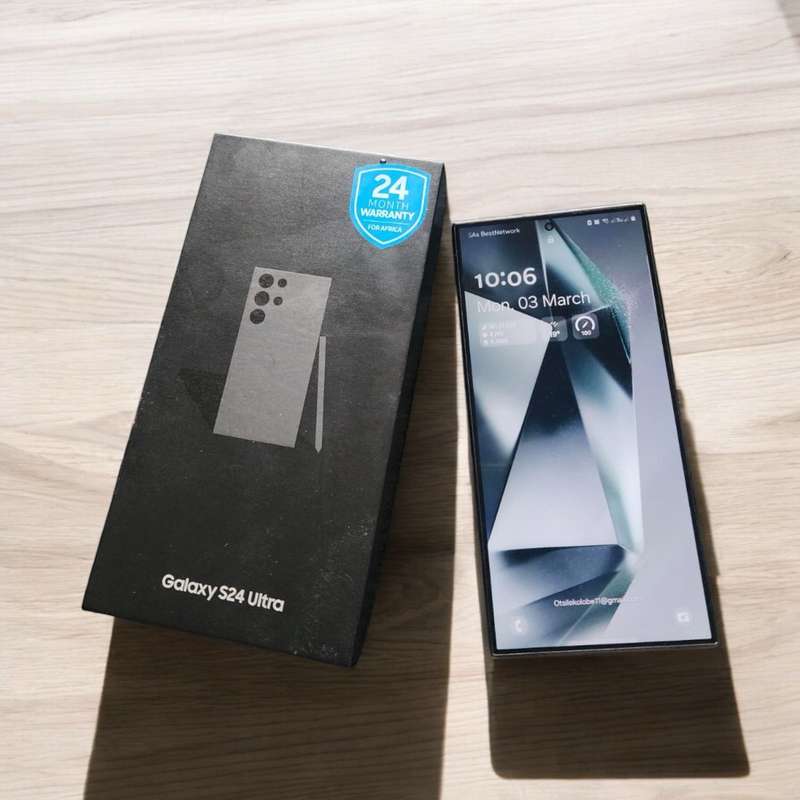 Samsung S24 Ultra 256gb 12gb ram Dual sim Mint