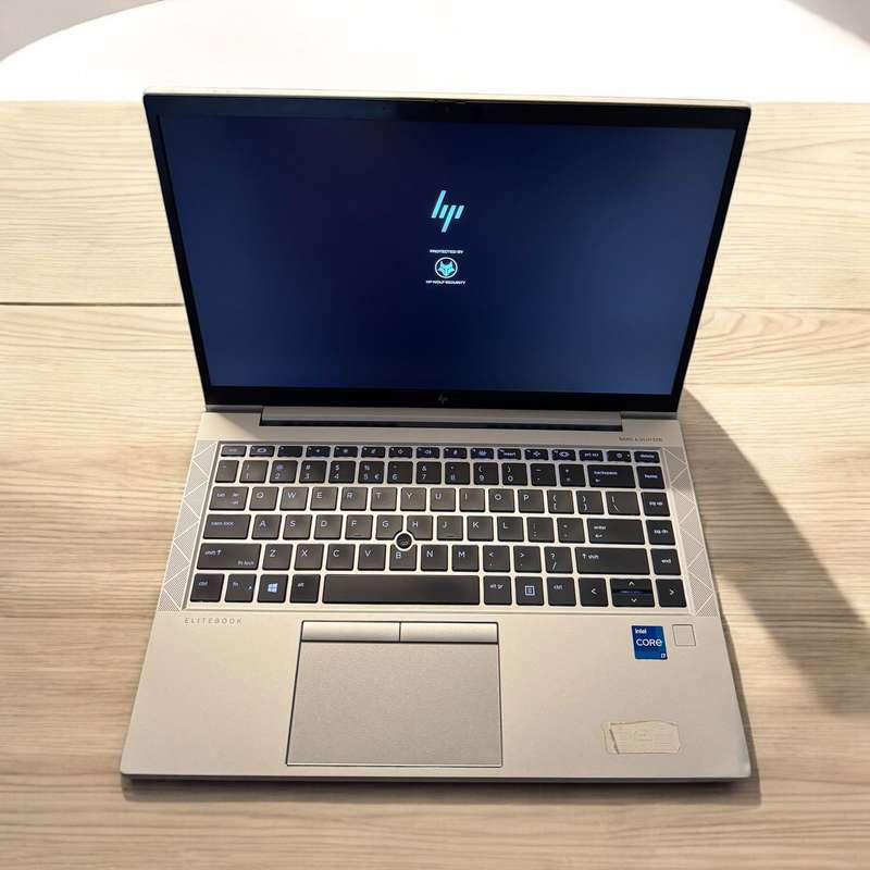 Hp 840 G8 Core I7 11TH Gen 16GB Ram 256GB Ssd Lte Fhd Display Intel  Iris Xe Graphics