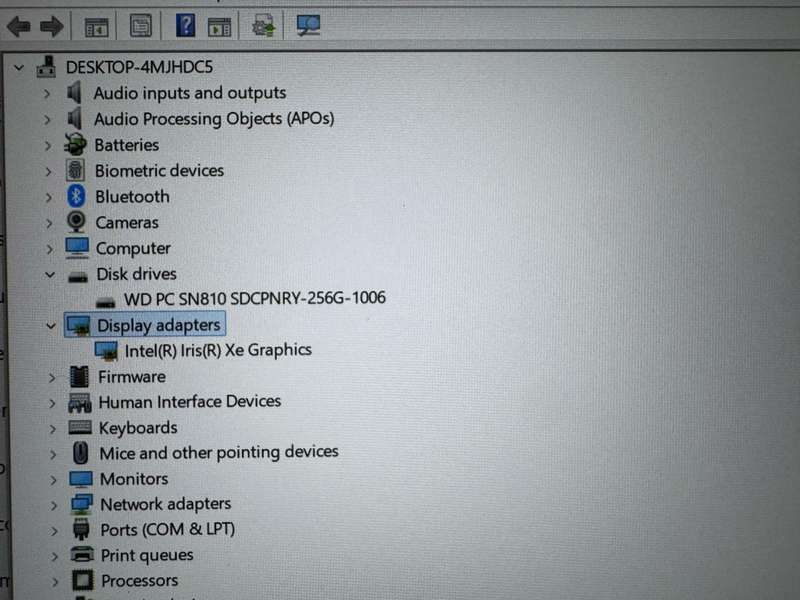 Hp 840 G8 Core I7 11TH Gen 16GB Ram 256GB Ssd Lte Fhd Display Intel  Iris Xe Graphics