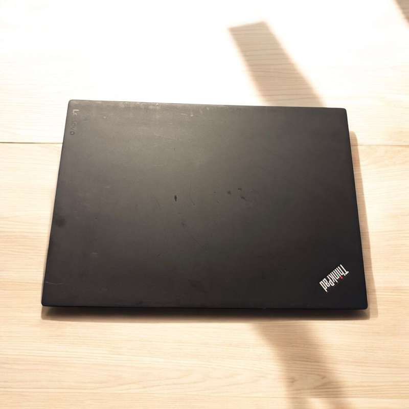Lenovo T470s Core i5 7th gen 8gb ram 512gbssd