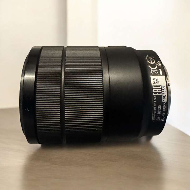 Sony E 18-135mm f/3.5-5.6 OSS Lens (E Mount)