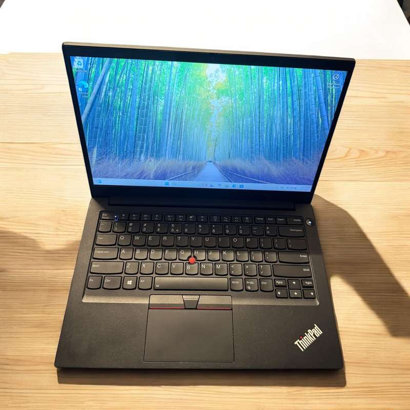 Lenovo ThinkPad E14 Gen 2 I5 11th gen 16gb Ram 256gb ssd