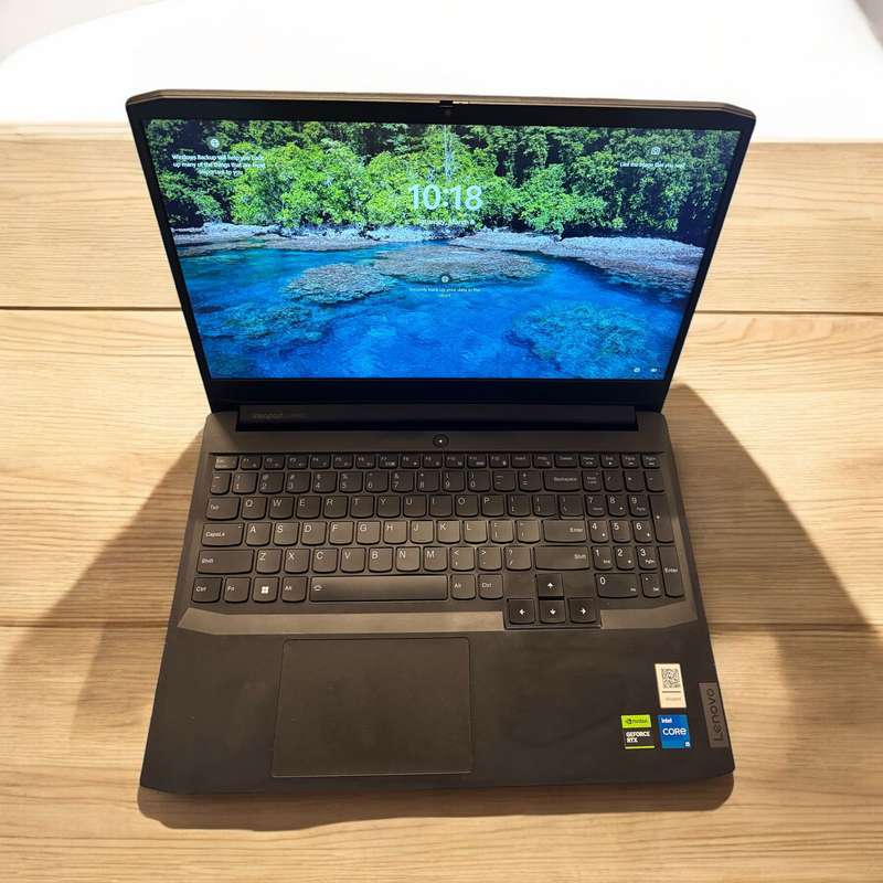 Lenovo IdeaPad Gaming 3 15IHU6 82K101Q0SA 11th Gen Intel Core i5-11320H 32GB Ram 512gb Ssd