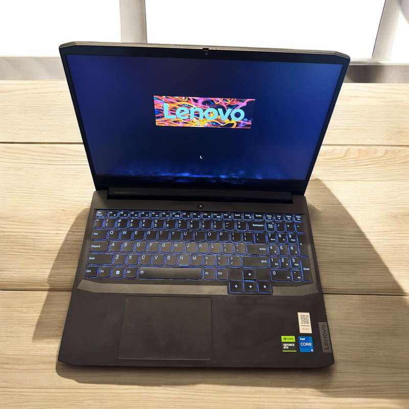 Lenovo IdeaPad Gaming 3 15IHU6 82K101Q0SA 11th Gen Intel Core i5-11320H 32GB Ram 512gb Ssd