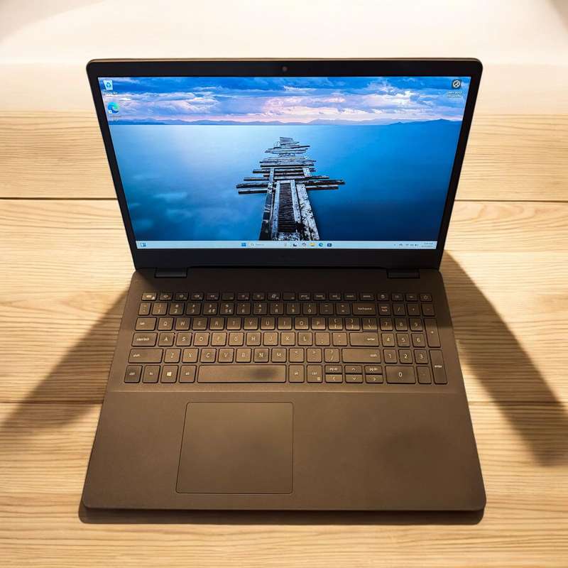 Dell Vostro 3500, 11th Gen i5-1135G7@2.4GHz, 16GB RAM, 256GB NVMe SSD, 15` FHD Display
